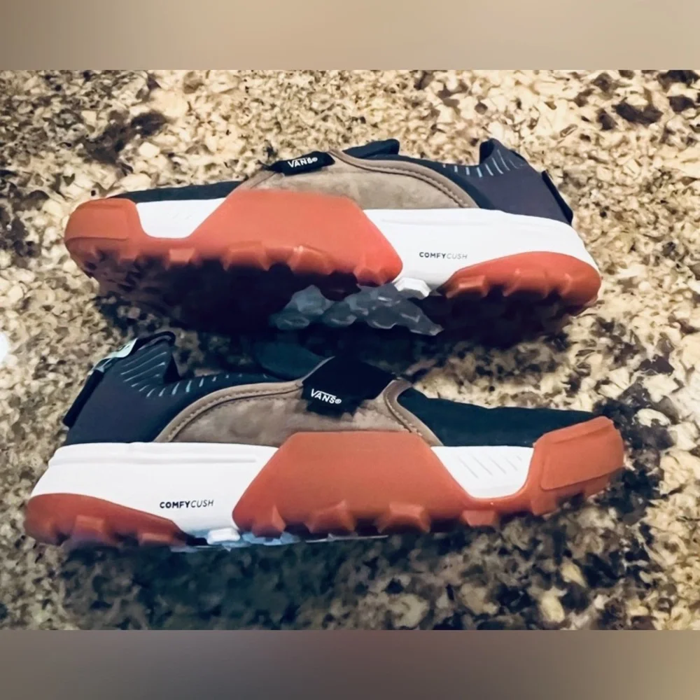 NWT Vans Cordura Coast CC Shoe
